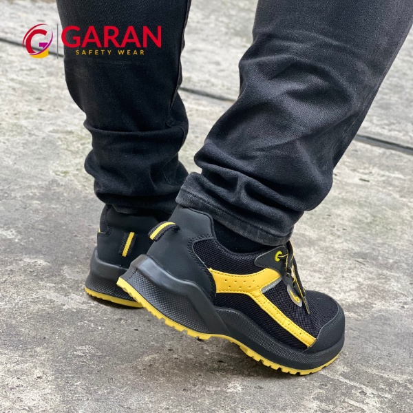GIÀY BẢO HỘ HANS HS30 CHỐNG ĐINH, CHỐNG DẬP NGÓN THOÁNG KHÍ