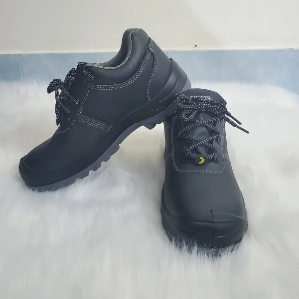 GIÀY BẢO HỘ JOGGER BESTRUN S3