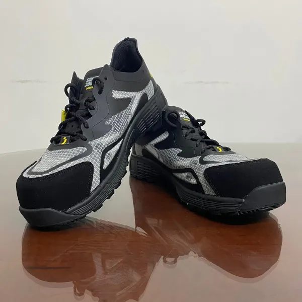 GIÀY BẢO HỘ LAO ĐỘNG SAFETY JOGGER AZUMA SR SIÊU NHẸ, CHỐNG TĨNH ĐIỆN