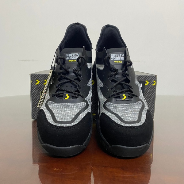 GIÀY BẢO HỘ LAO ĐỘNG SAFETY JOGGER AZUMA SR SIÊU NHẸ, CHỐNG TĨNH ĐIỆN