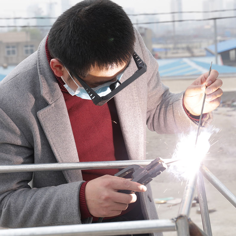 Kính Hàn Điện Tử Tự Động Cảm Biến Ánh Sáng Xuất Khẩu