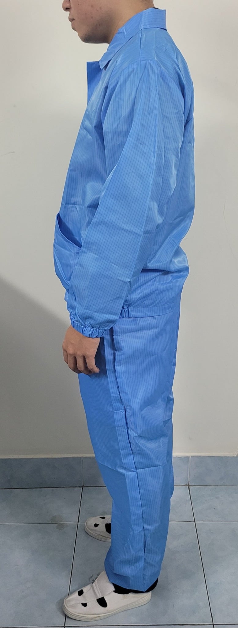 Quần áo chống tĩnh điện phòng sạch công nghệ Hàn Quốc